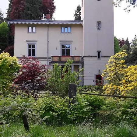 Parkresidenz Flora *