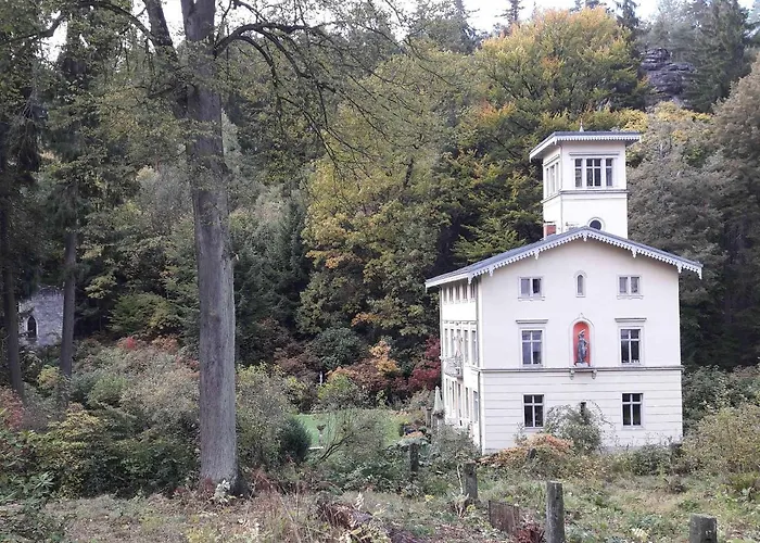Parkresidenz Flora *