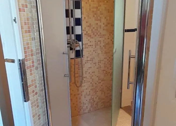 Parkresidenz Flora * Rosenthal-Bielatal